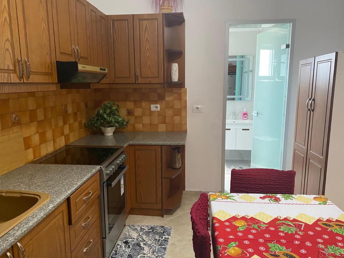 Vila Avni Likometi Ksamil Exterior photo