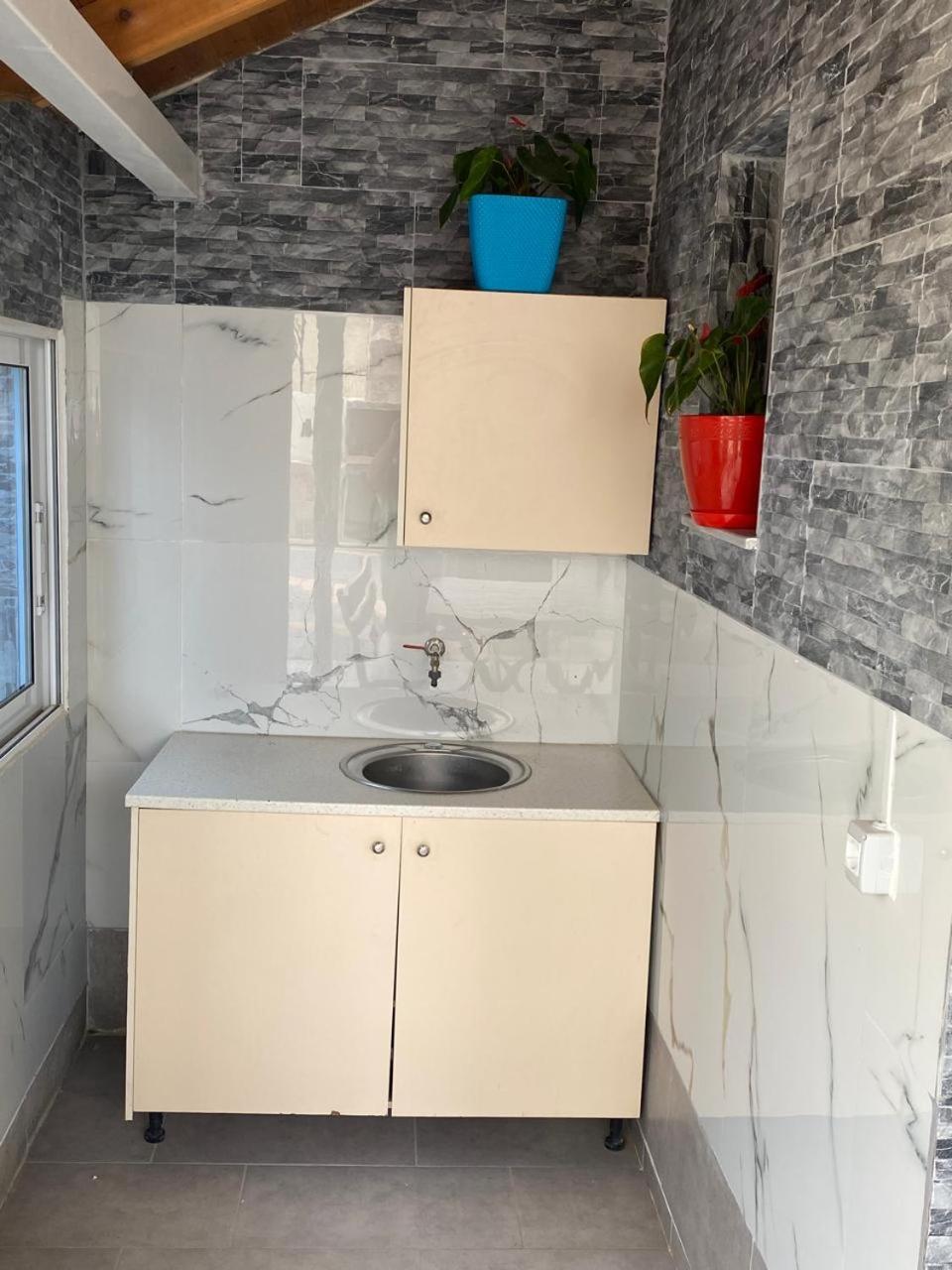 Vila Avni Likometi Ksamil Room photo